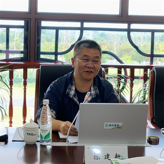 3942b220a02697ed6de5738eb3301d91.png 陈书记.png